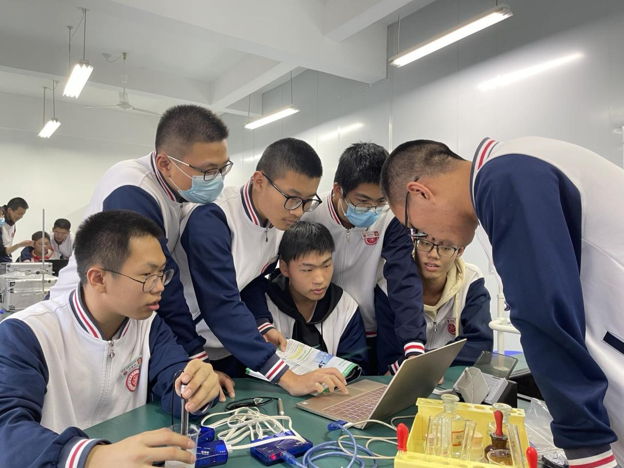 图片2.png 图片2.png