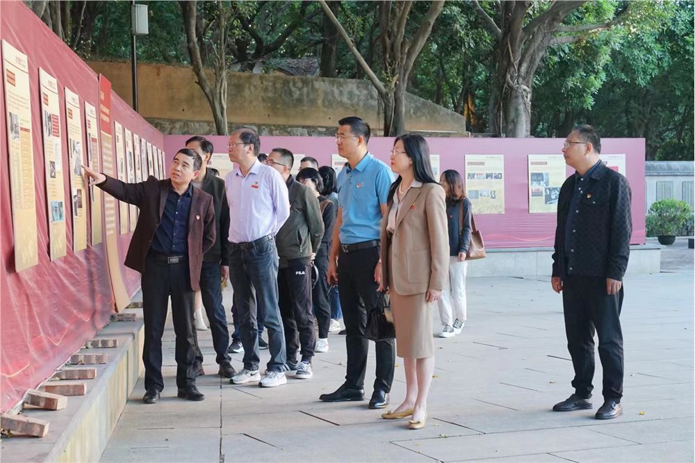 图片4.png 图片4.png