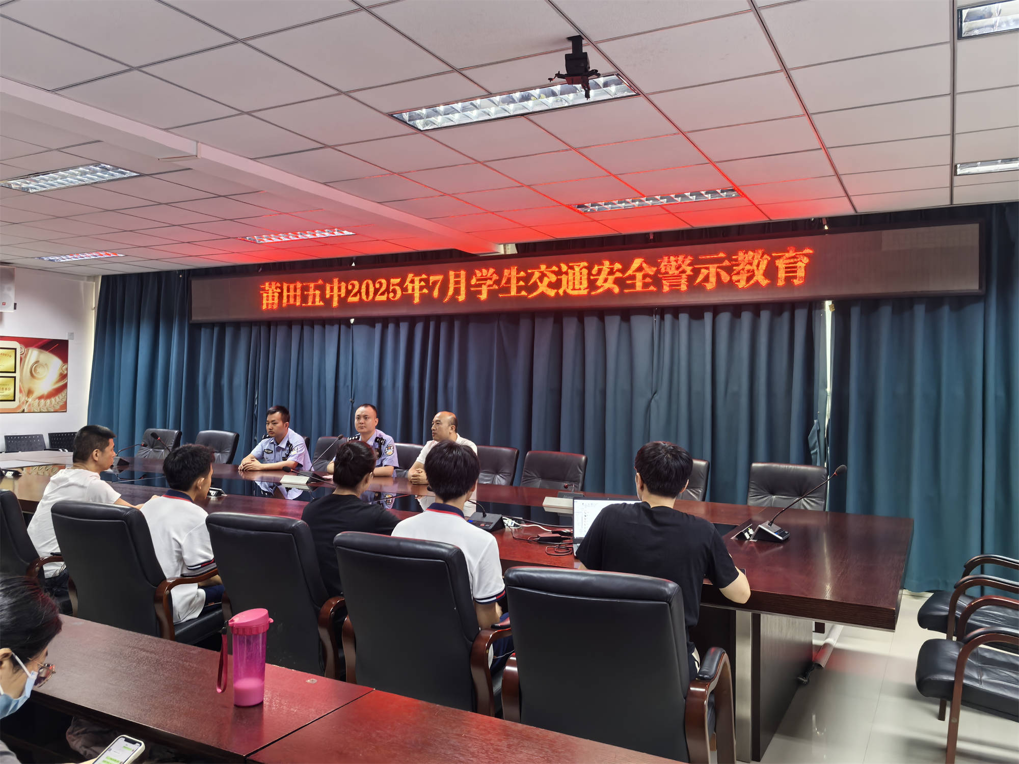 图1.jpg
